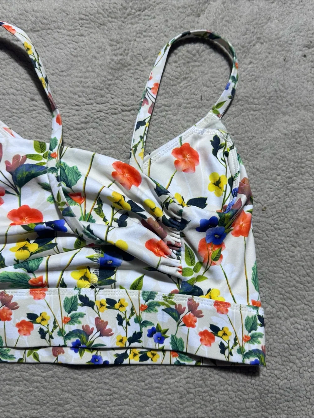 Fabletics Sports Bra Womens Large Kenzie Poppy Field Print Moisture Wicking